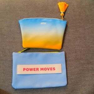 2 Stylish and Functional Cosmetic Bag for Sale!